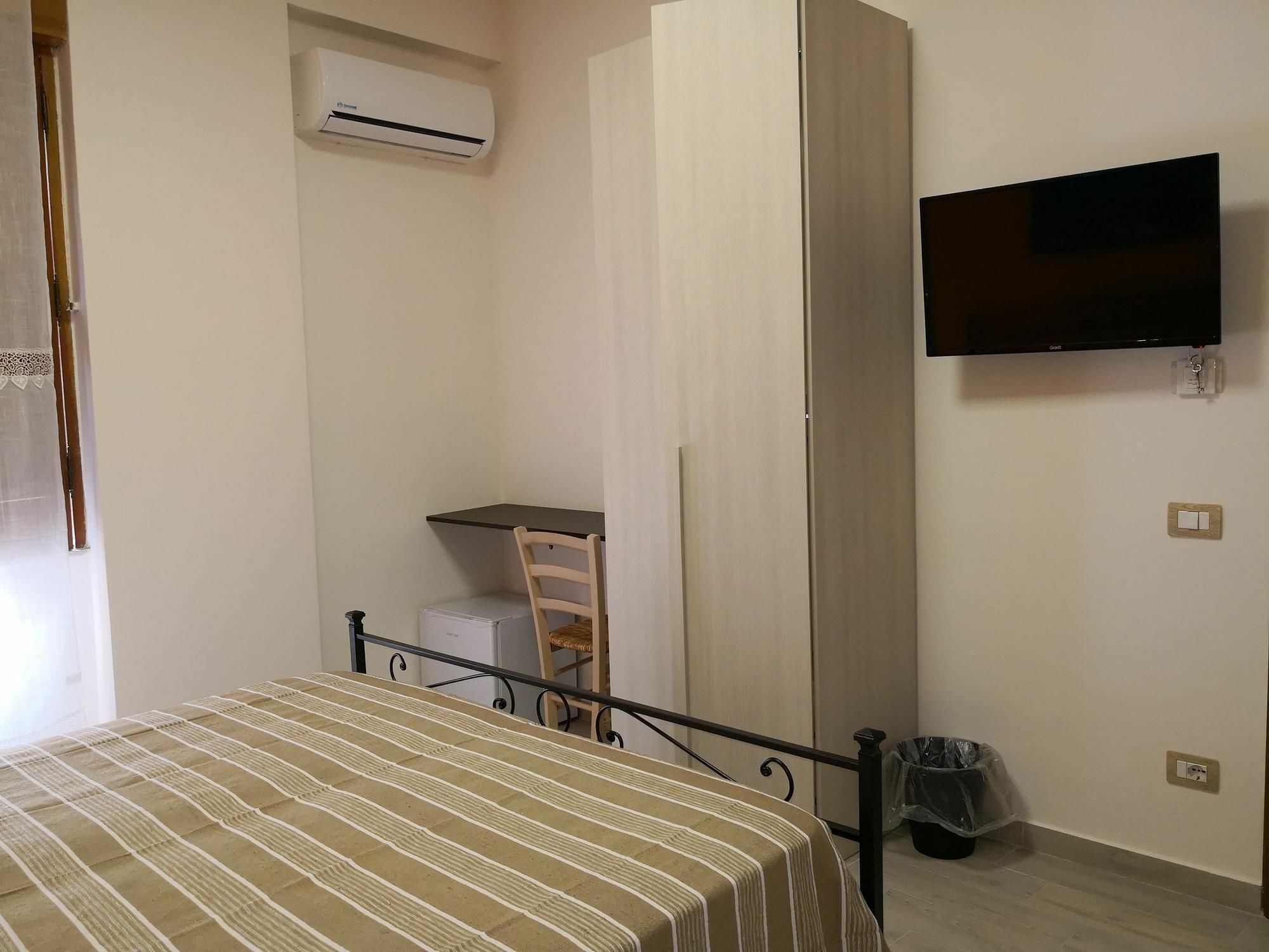 Fenesta Vascia Bed & Breakfast Napoli Ngoại thất bức ảnh