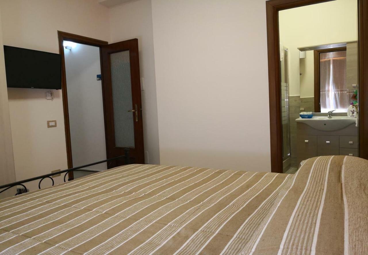 Fenesta Vascia Bed & Breakfast Napoli Ngoại thất bức ảnh